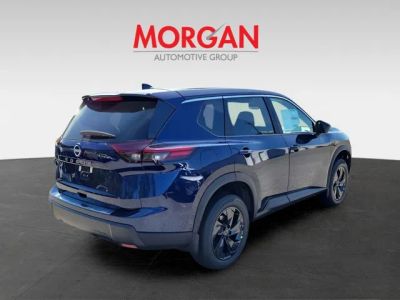 2026 Nissan Rogue — side profile view