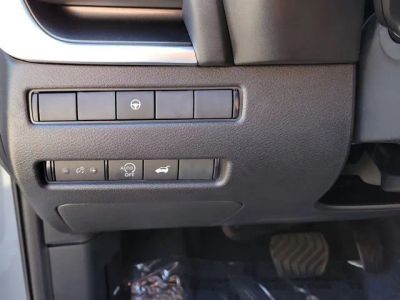 2026 Nissan Rogue — photo 10 view