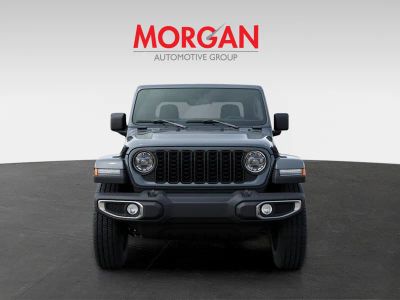 2026 Jeep Gladiator — engine compartment view