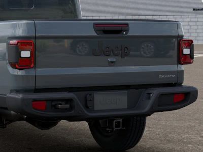 2026 Jeep Gladiator — photo 13 view