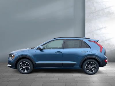2026 Kia Niro — rear three-quarter view
