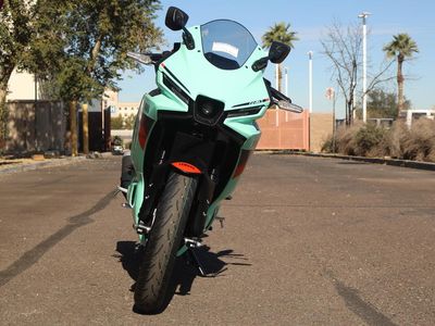 2026 Yamaha YZF-R3 - Photo 2