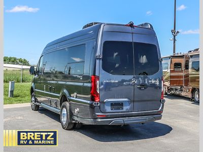 2025 Airstream Interstate 24GT - Photo 4
