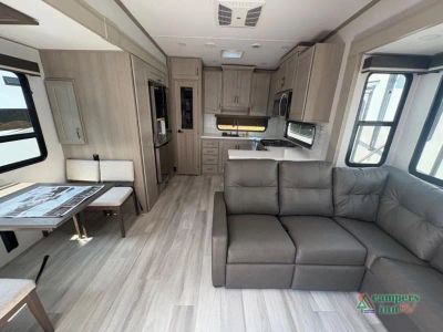 2025 Grand Design Influence - Photo 6