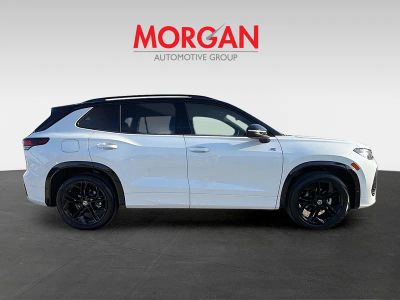 2026 Volkswagen Tiguan — side profile view