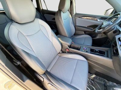 2026 Volkswagen Tiguan — photo 14 view