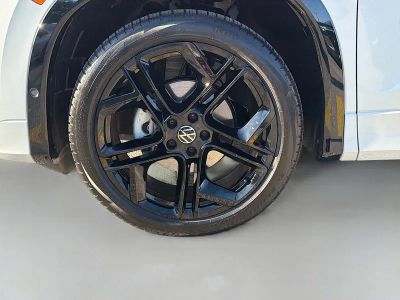 2026 Volkswagen Tiguan — photo 41 view