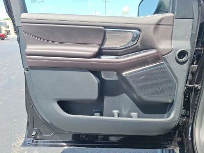 2026 Ford Expedition — side profile view