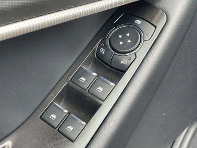 2026 Ford Explorer — photo 12 view