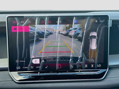 2026 Volkswagen Tiguan — photo 13 view