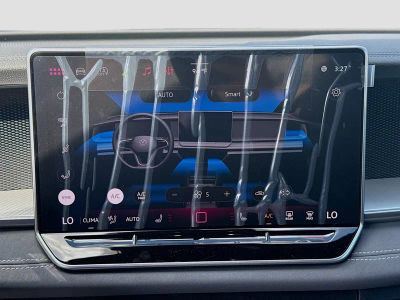 2026 Volkswagen Tiguan — photo 14 view