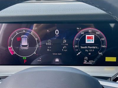 2026 Volkswagen Tiguan — photo 11 view