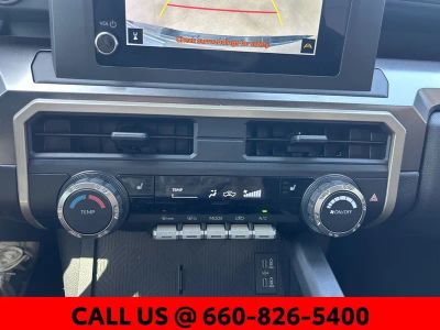 2025 Toyota Tacoma — photo 18 view
