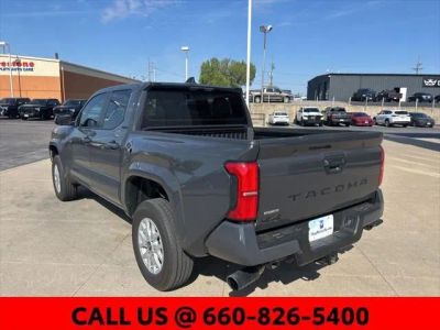 2025 Toyota Tacoma — photo 31 view