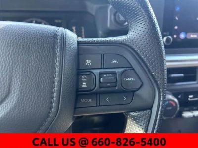2025 Toyota Tacoma — photo 36 view