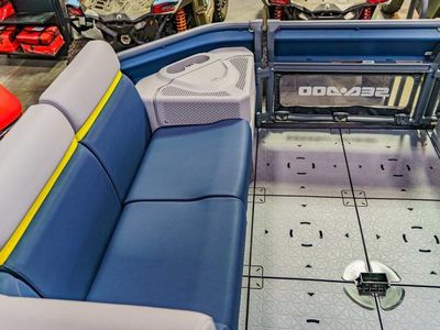 2026 Sea-Doo Switch Cruise Limited 18 - 300 hp Painted - Photo 3