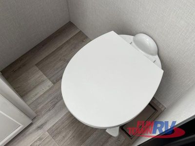 2025 Venture RV Stratus - Photo 40