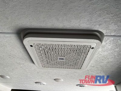 2025 Venture RV Stratus - Photo 35