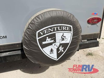 2025 Venture RV Stratus - Photo 21