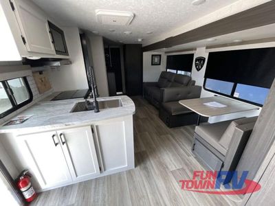 2025 Venture RV Stratus - Photo 22