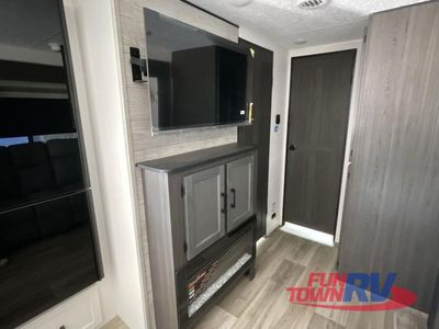 2025 Venture RV Stratus - Photo 32
