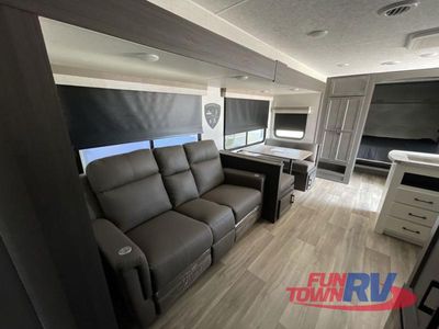 2025 Venture RV Stratus - Photo 9