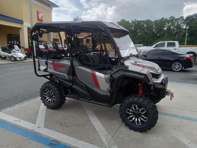 2025 Honda Pioneer 1000-5 Deluxe - Photo 4