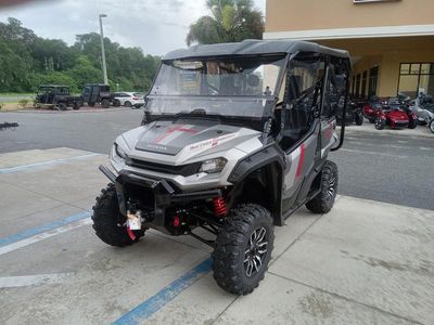 2025 Honda Pioneer 1000-5 Deluxe - Photo 5
