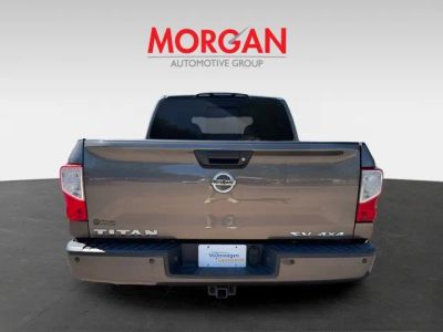 2018 Nissan Titan — detail view