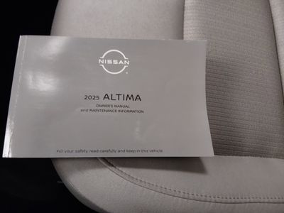 2025 Nissan Altima - Photo 14