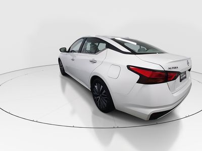2025 Nissan Altima - Photo 5