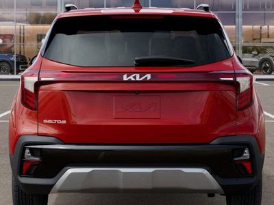 2026 Kia Seltos — photo 8 view