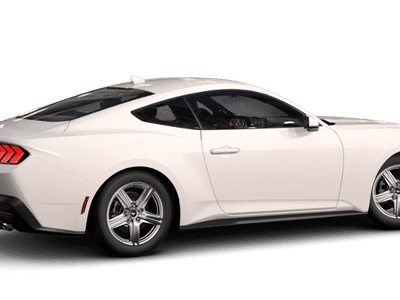 2026 Ford Mustang - Photo 8