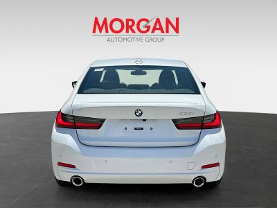 2025 BMW 3 Series — engine compartment view
