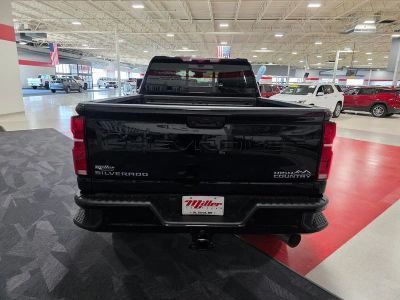 2025 Chevrolet Silverado 3500HD — detail view