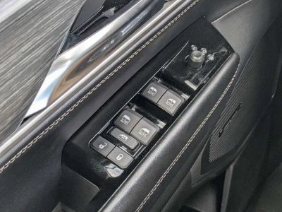 2023 Jeep Wagoneer L — photo 19 view