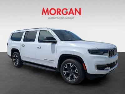 2023 Jeep Wagoneer L — side profile view