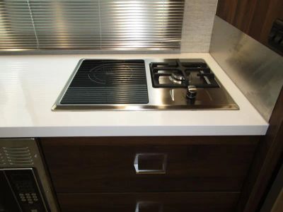 2024 Winnebago VIEW - Photo 9