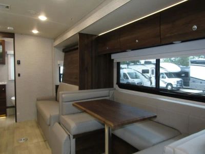 2024 Winnebago VIEW - Photo 12