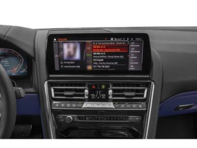 2026 BMW 8 Series — photo 10 view
