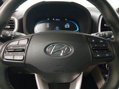 2025 Hyundai Venue - Photo 12