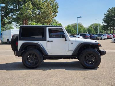 2015 Jeep Wrangler — side profile view