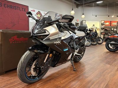 2025 CFMOTO 675SS - Photo 2