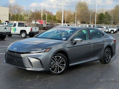 2026 Toyota Camry - Photo 2