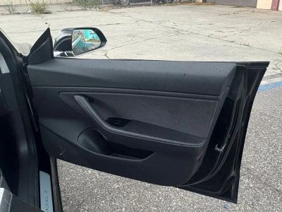 2019 Tesla Model 3 — photo 17 view