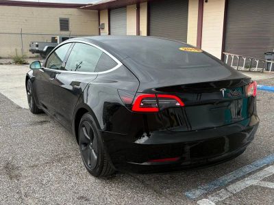 2019 Tesla Model 3 — detail view