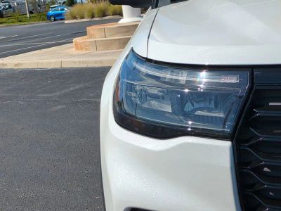 2026 Ford Explorer — photo 10 view