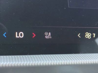 2026 Ford Explorer — photo 23 view