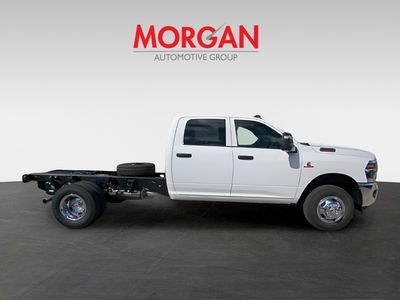 2026 Ram 3500 — photo 8 view