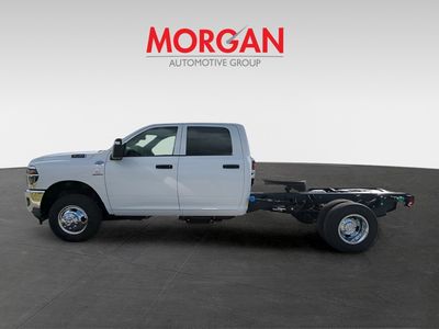 2026 Ram 3500 — photo 9 view